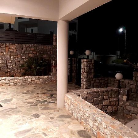 شقة Iro'S House خانيا المظهر الخارجي الصورة