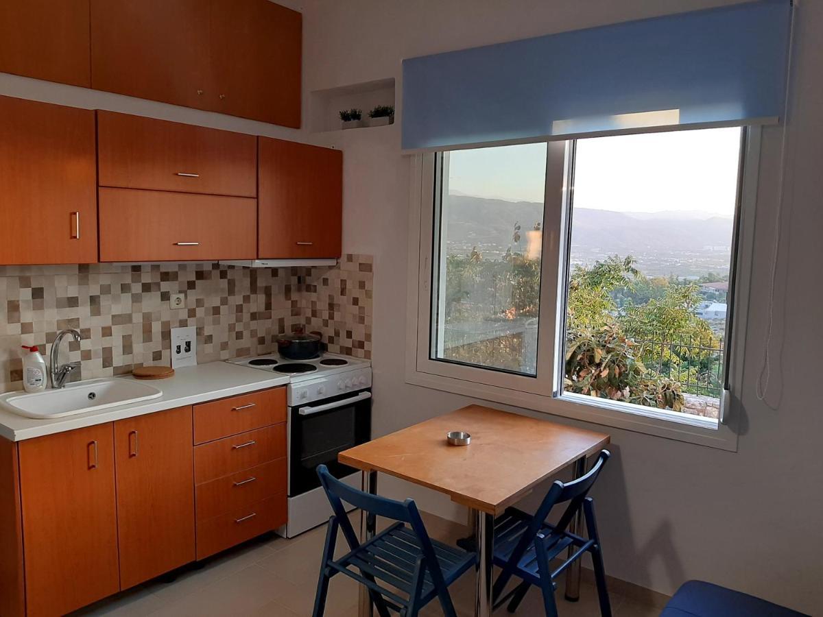 شقة Iro'S House خانيا المظهر الخارجي الصورة